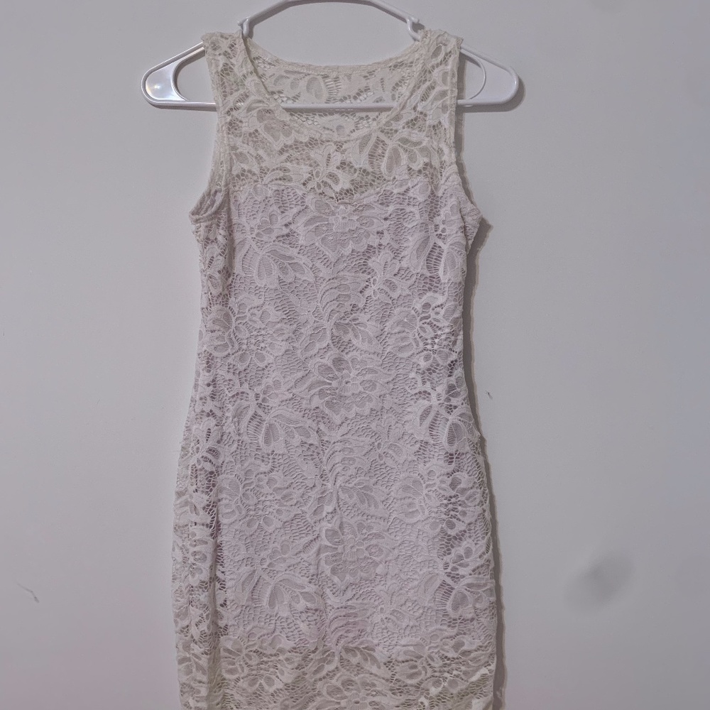 White Lace Bodycon Dress